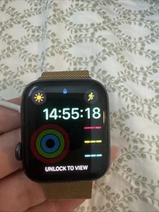 Apple Watch SE A2354 GPS cellulaire 44 mm aluminium - Photo 1 sur 6