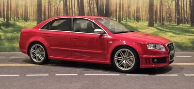 1:18 Otto 2005 Audi RS4 B7 Red Resin Model Car - Image 1 of 4