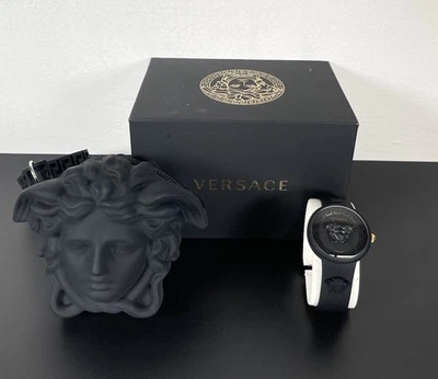 Reloj para mujer Versace VE6G00223 Medusa Pop cuarzo suizo correa de goma negra Foto 1 de 4