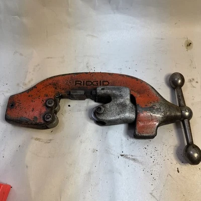 RIDGID PIPE CUTTER No. ? - Image 1 of 4