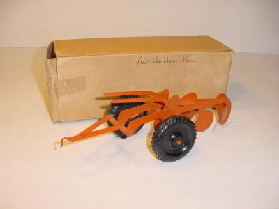 1/16 Vintage Allis Chalmers 2-Bottom Plow by American Precision W/Box! RARE - Image 1 of 4