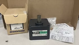 Oriental Motor 5GCH150KB Parallel Shaft Gear Head - Picture 1 of 6