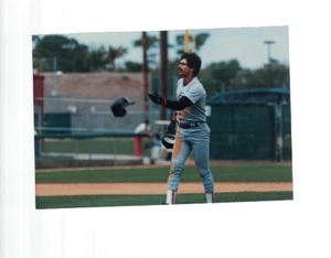 Bill Buckner Boston Red Sox Original 3 1/2 x 5 1/4 Photo - Picture 1 of 1