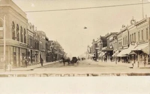 SHENANDOAH IOWA c1909 rppc SHERIDAN AVE & BLOSSOM ST. Shops HORSES Page County - Picture 1 of 2