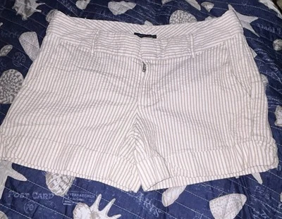 Tommy Hilfiger Pantalones Cortos Caqui y Blanco Rayas 5” Talla 6 Foto 1 de 4