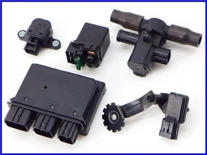 KAWASAKI 2005 ZX-10R Genuine fuse & relay & solenoid set - Picture 1 of 9