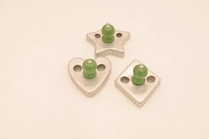 Vintage . Tin Cookie Cutters Green Wood Knobs Heart, Diamond, Star Shaped Fluted - Picture 1 of 8