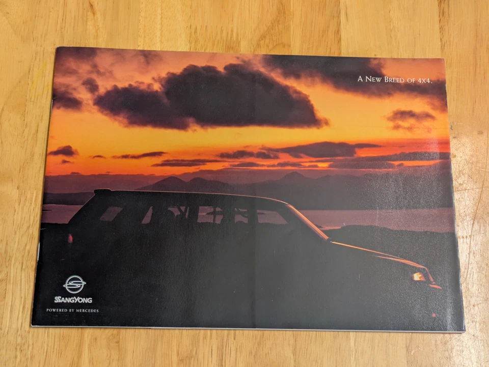 Ssangyong Musso 1995 Brochure Prospekt - Image 1 of 1