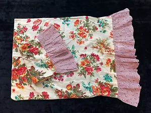 April Cornell Two Standard Pillowcses Brand New Cottagecore 100% Cotton - Picture 1 of 3