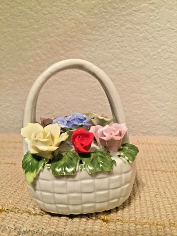 Decorative Porcelain Woven Basket of Flowers Cover