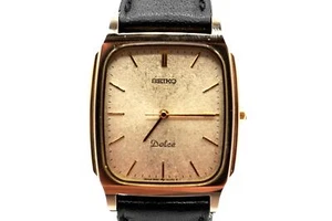 SEIKO Dolce 8N41-5070 Gold dial tank quartz Men's Watch Vintage from Japan - Bild 1 von 11