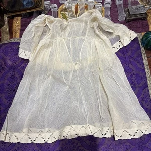 Très Ancienne Robe De Soirée À grand col dentelle tulle - Imagen 1 de 3