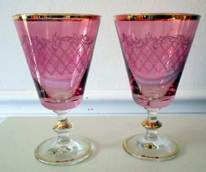 2 J Preziosi Lavorato A Mano Gold Rim Cranberry Glass Wine Goblets 8 oz ITALY - Picture 1 of 7