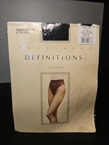 NWT Med/Tall DEFINITIONS Pantyhose NY arrow design ULTRA SHEER  BLACK 120-55 LBS - Picture 1 of 8