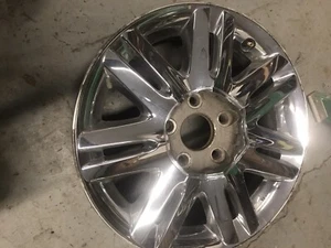OEM Dodge Caravan Chrysler Town & Country 17" 04721196 AD Split Spoke Chrome - Bild 1 von 6