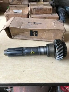 Eje de entrada NOS Mopar 1925796 - Envío gratuito - Imagen 1 de 4