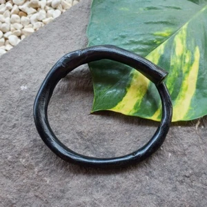 Genuine Handmade Black Coral Bangle Indonesian Akar Bahar Bracelet #274 - Picture 1 of 6