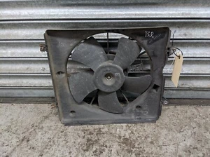 HONDA CR-V MK3 2.2 DIESEL 2008 ENGINE COOLING FAN SHROUT 2 - Picture 1 of 6
