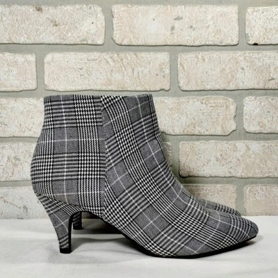 Simply Vera Wang Ankle Boots Women 8.5 Gray Plaid Academia Office Professional  - Image 1 of 4