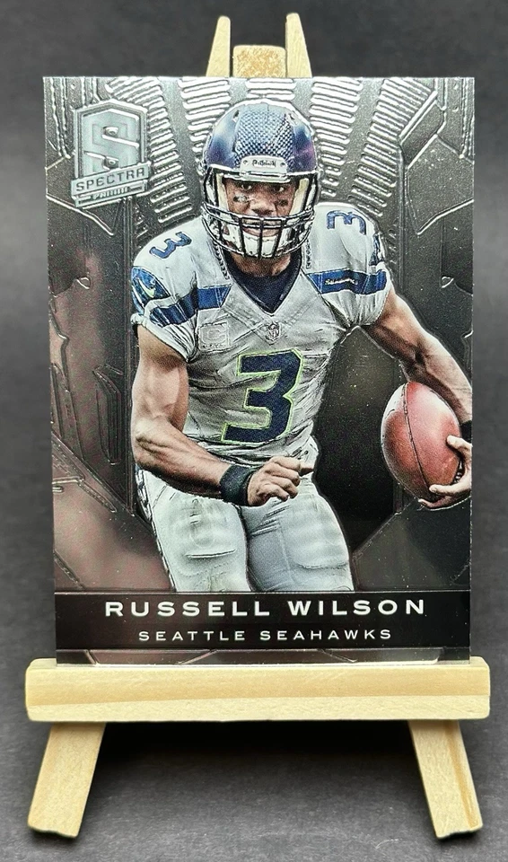 2014 Panini Spectra No. 90 RUSSELL WILSON NFL Football Card - Image 1 of 1