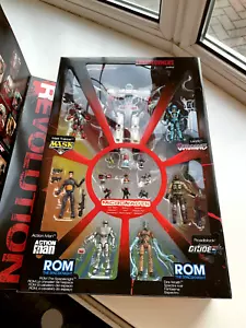 Hasbro SDCC 2017 IDW Revolution Boxset (Visionaries, Firefox, GIJoe, Action Man) - Picture 1 of 7