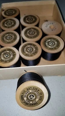 1/575-YDS.SPOOL/BLK/SIZE O/0 PURE SILK SEWING THREAD/Vtg1950s/BELDING CORTICELLI - Image 1 of 2