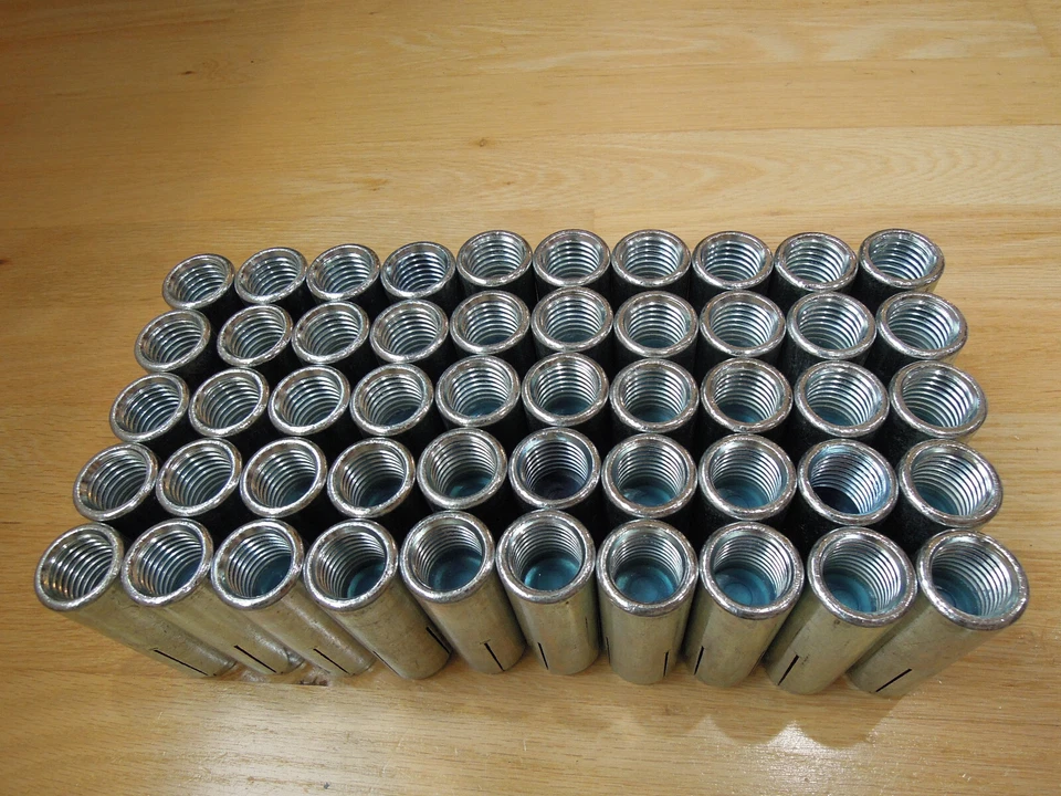 3/4"-10 Drop In Anchor Fastenal 11562784 Box of 24