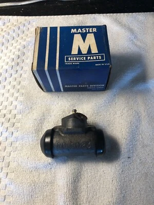 Cilindro de rueda trasero derecho Ford Falcon 56-64 Thunderbird 1963 NOS Master 17510 Foto 1 de 4