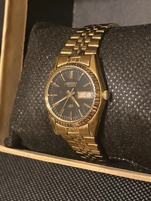 Rare 1980s SEIKO GOLD PLATED President Day-Date SQ 24MM Ladies Watch NEW Battery - Image 1 of 4