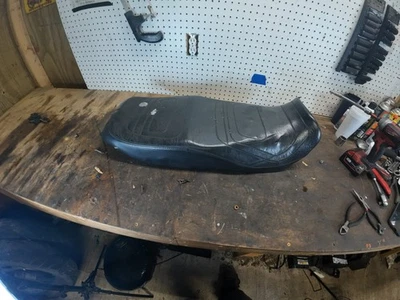 Asiento principal doble Kawasaki ZG1000 1000 Concours 1994-2006 OEM Foto 1 de 4