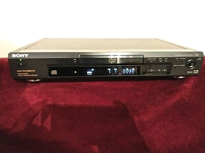SONY DVP-S335 TOP CLASS CD/DVD PLAYER DVD/CD PLAYER LIEST CD ABER WENIG DVD   - Bild 1 von 4