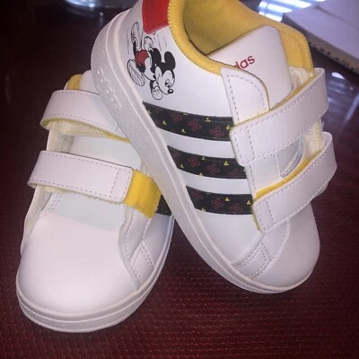 Zapato Tenis Bebé Adidas Grand Court Mickey Mouse 2.0 Niño Pequeño Blanco #760 Foto 1 de 4