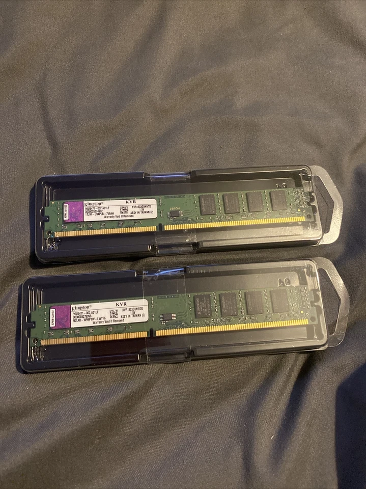2xKingston KVR1333D3N9/2G2GB PC3-10600 DDR3-1333 Desktop Memory RAM  1 of 2 - Image 1 of 1