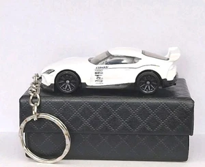 HOT WHEELS 2020 TOYOTA GR SUPRA KEYRING GIFT PACK FREE SHIPPING - Picture 1 of 4