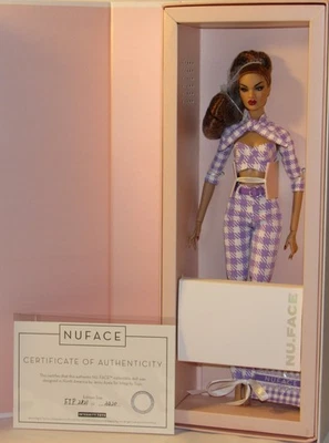 Rimas Nadja aptas para imprimir NRFB #82148 Nu. Muñeca Face 2021 W Club Upgrade Foto 1 de 4