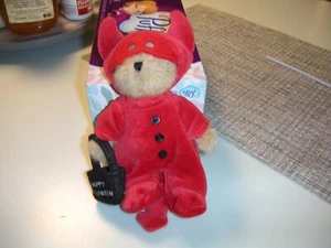 Boyds Bears Peeker Little Red Devil trick or Treat tags attached - Picture 1 of 1