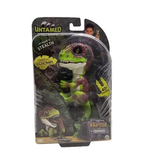 Fingerlings Untamed Baby Velociraptor Raptor Stealth Dinosaur Wowwee  - Picture 1 of 4