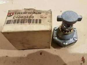 Válvula limpiaparabrisas NOS Euclid HITACHI E4003480  - Imagen 1 de 2