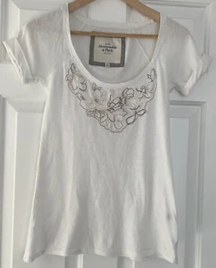 Abercrombie & Fitch Womens Tshirt, Size XS - Picture 1 of 5