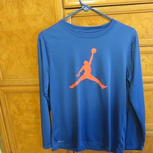 boys Jordan dri-fit long sleeve shirt blue with neon orange logo size XL NWOT - Picture 1 of 5