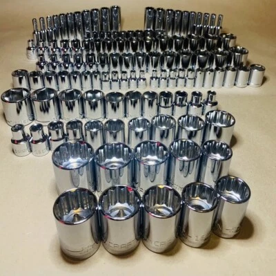 CRAFTSMAN 118 pc 1/4 3/8 1/2 Dr SAE METRIC MM 6pt 12pt ratchet wrench socket set - Image 1 of 4