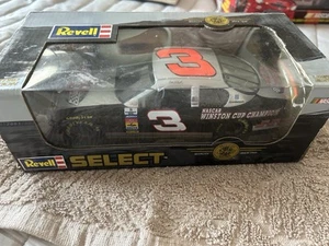 Die-cast 1:24 Scale Model Dale Earhardt’s #3 NASCAR Winston Cup Champion Revell - Picture 1 of 16
