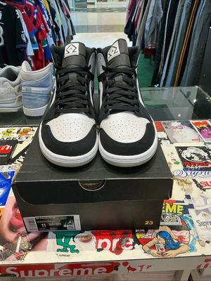 Talla 11 - Jordan 1 Mid SE Diamond Foto 1 de 4