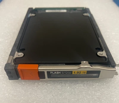 EMC UNITY  1.92TB  005052583 005052521 005052522 D3F-2SFXL2-1920 - Image 1 of 2