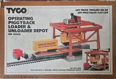 VTG TYCO Operating Piggyback Loader & Unloader Depot - Image 1 of 4