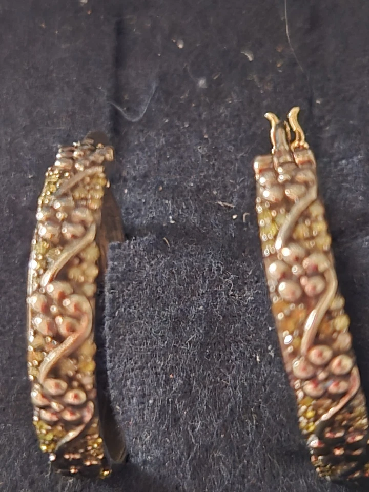 Желтые бриллиантовые обручи с цветочным покрытием серебро и золото 1 дюйм - Изображение 1 из 2