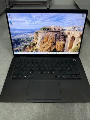 Dell Laptop Latitude 7430 14" i5-1245U 16GB DDR4 256GB NVMe Windows 11 Pro - Image 1 of 4