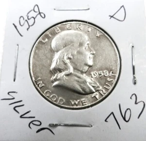 1958 D Franklin Half Dollars Liberty Bell 90% Silver ⭐763⭐V4⭐ - Picture 1 of 2