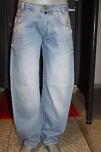 Viazoni Jeans John Karottenjeans stylische Waschung Saddleschnitt Sommer 2024 - Bild 1 von 3