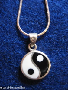 TIBETAN BUDDHISM YIN YANG SILVER PENDANT INDIA - Picture 1 of 1